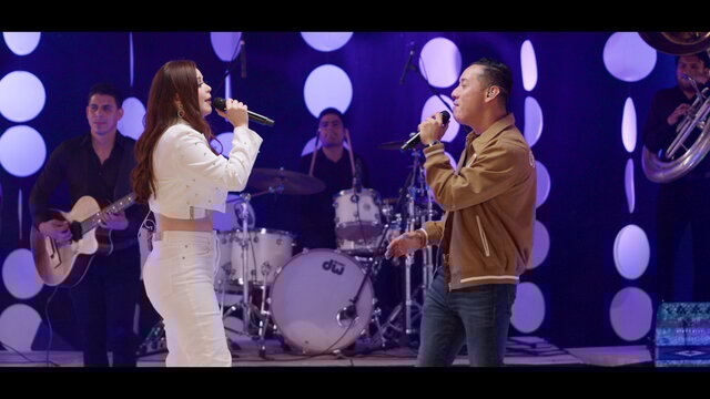 Amándote (En Vivo)
