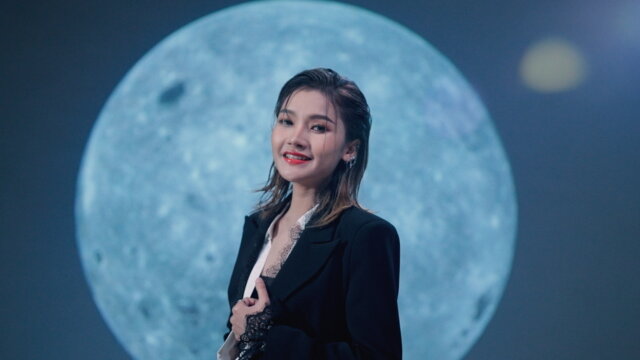 ยังเฝ้ารอ