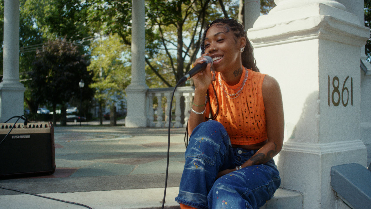 4 Life (Performance Video)