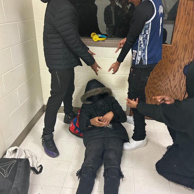yung & aktiveK