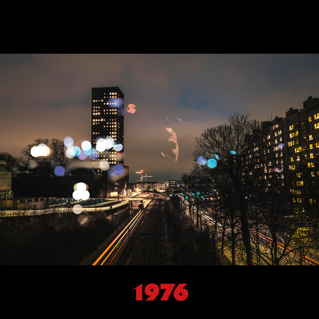 1976
