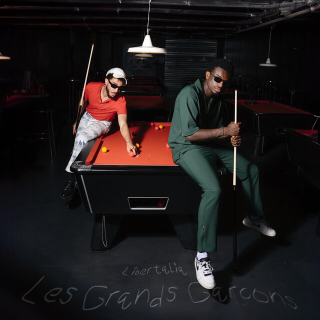 Les grands garçons