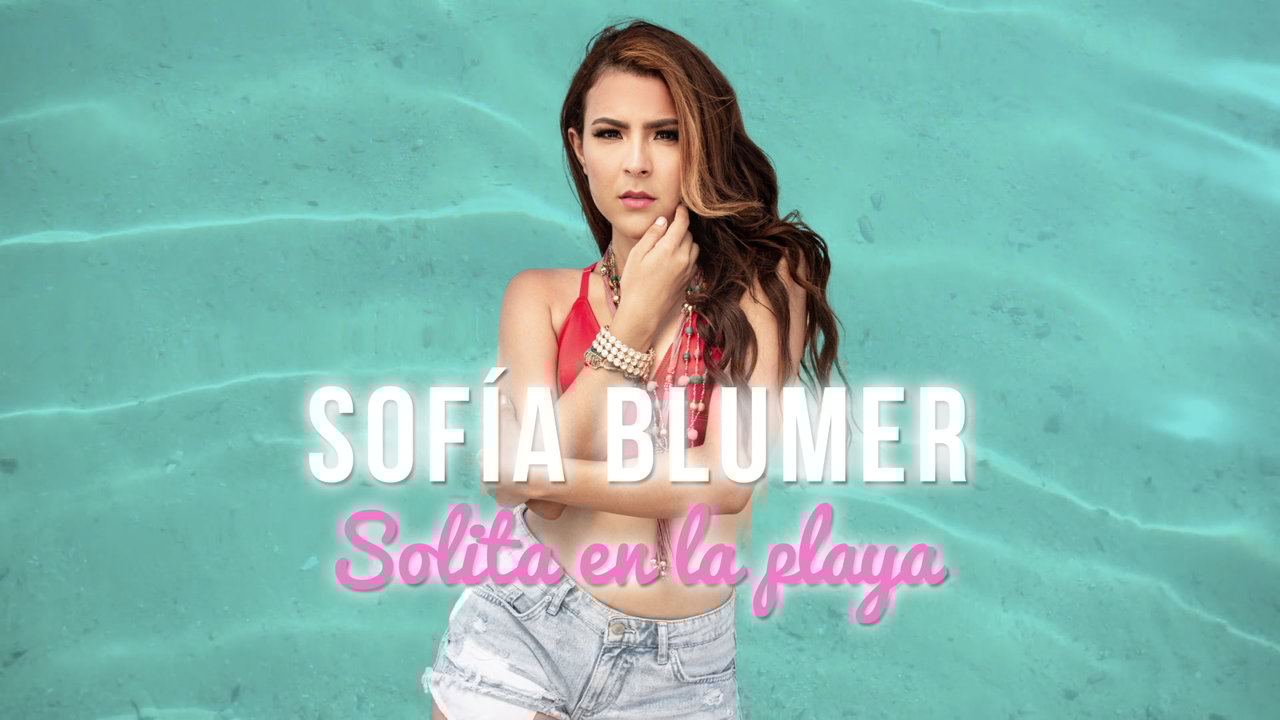 Solita En La Playa