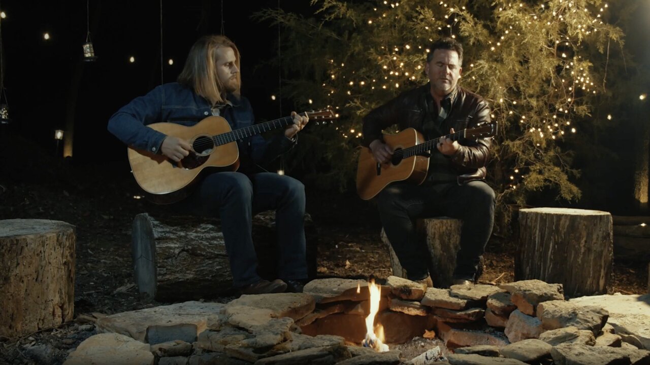 Silver Bells (Official Music Video)