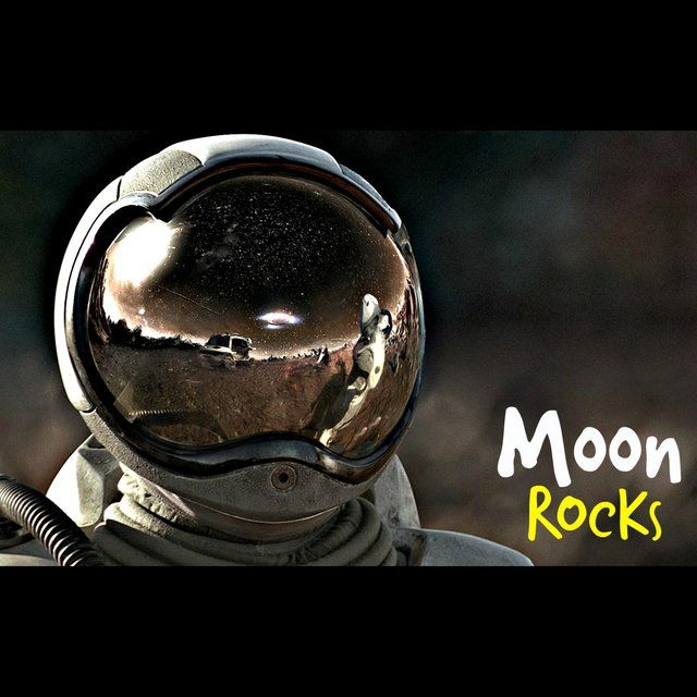 Moon Rocks (feat. Matty Moe)