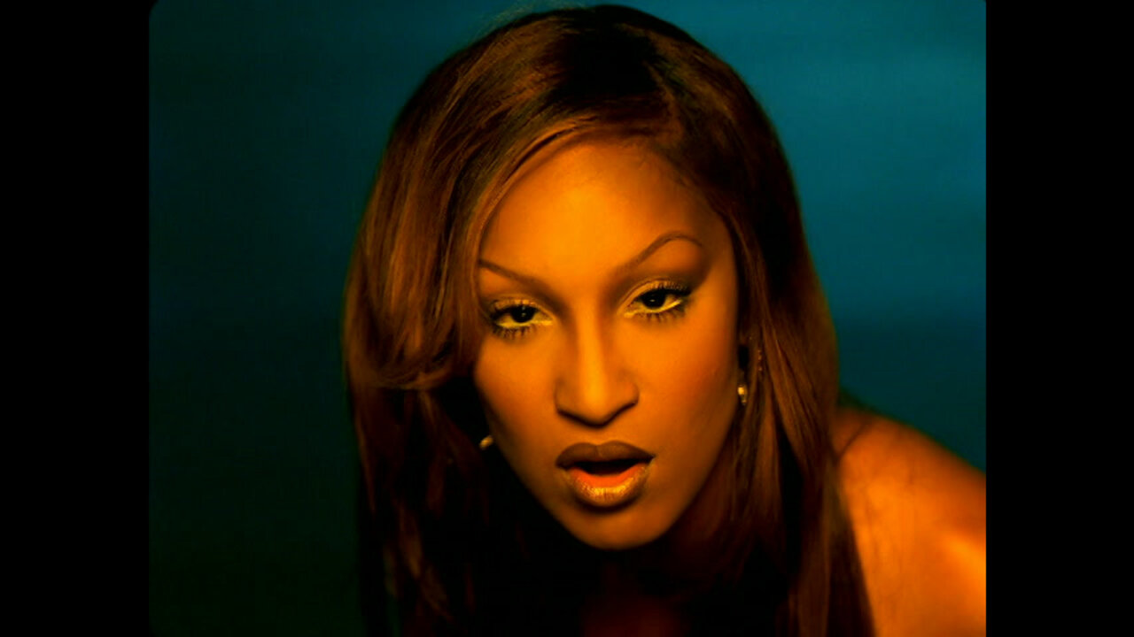 Bizounce (Clean Video Version)