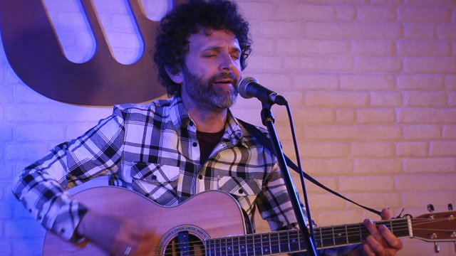 Cuando nadie me escriba (Warner Music Café)