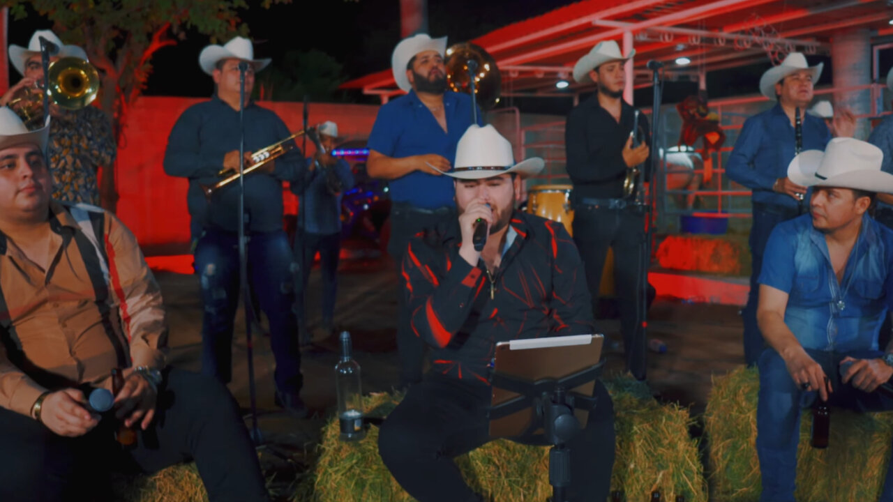 Las Nieves De Enero (En Vivo)