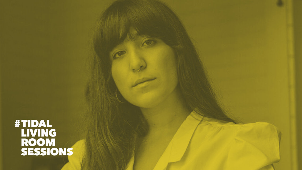 Living Room Sessions: Andrea Cruz