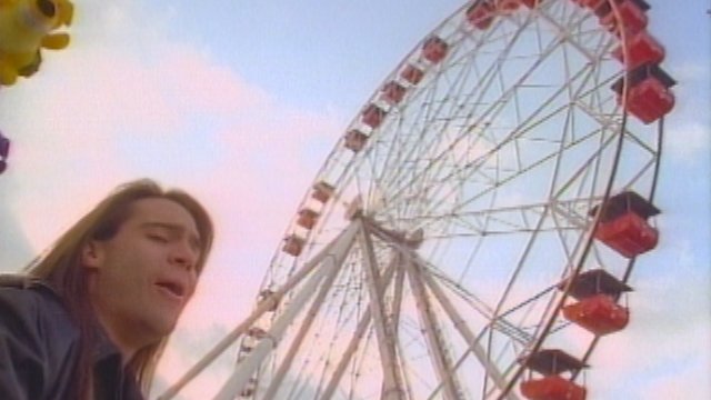 Androgynous (Official Video)