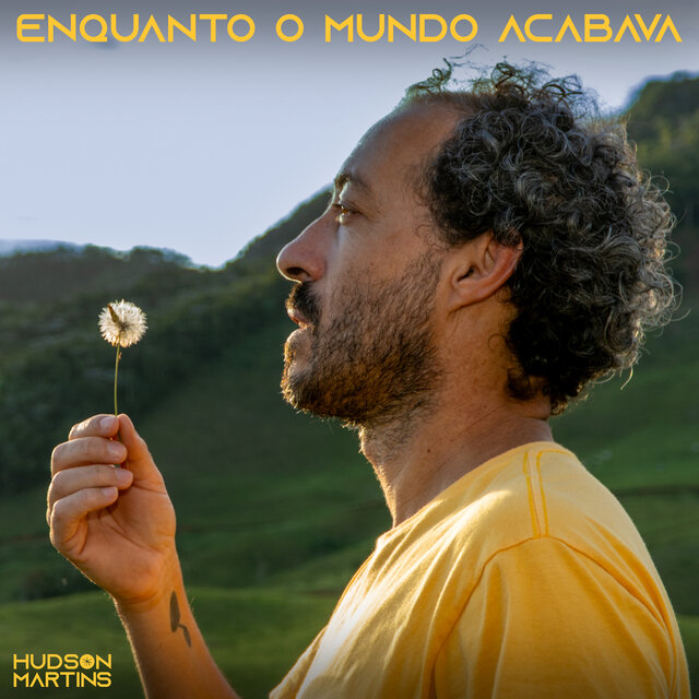 Enquanto o Mundo Acabava