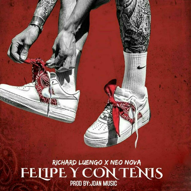 Felipe y Con Tenis