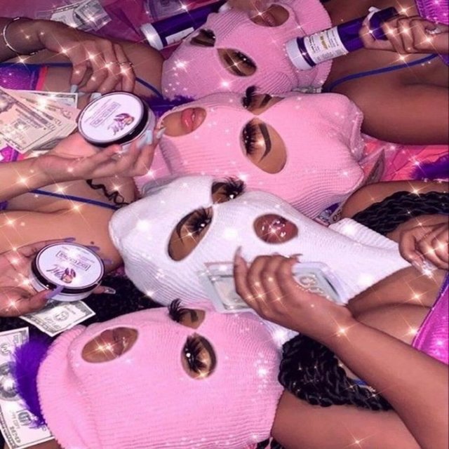 MTG - TIRA A ROUPA 