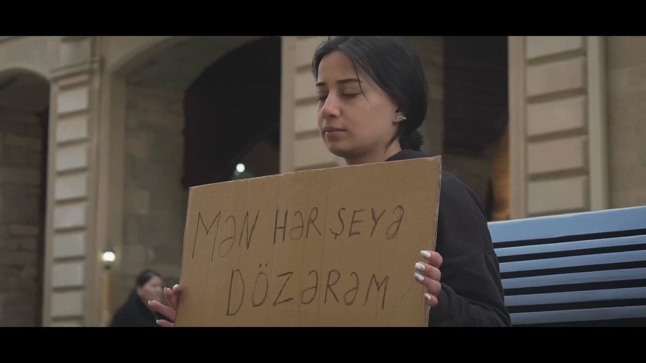 Səni Kim Üzdü Qadın?