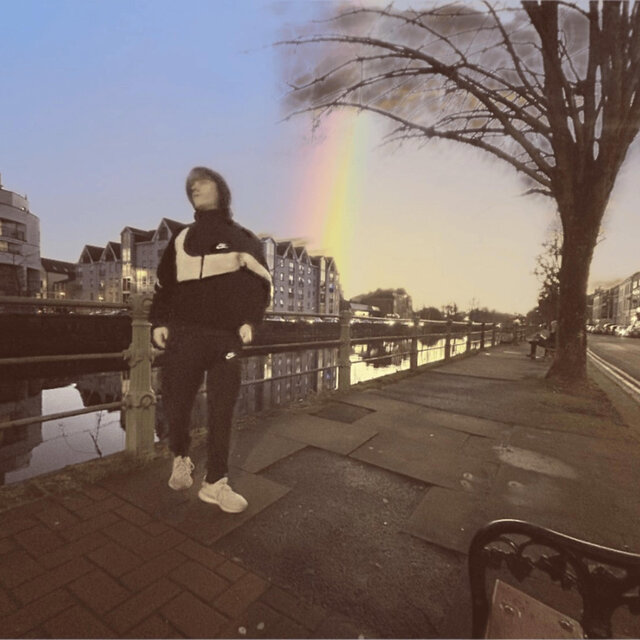 MIRACLES (Deluxe)