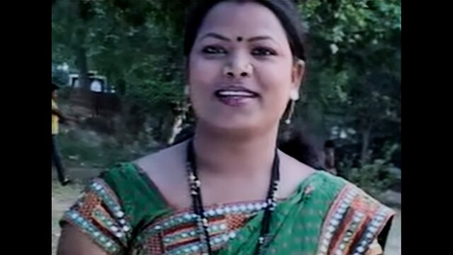 Bhira Bhitare
