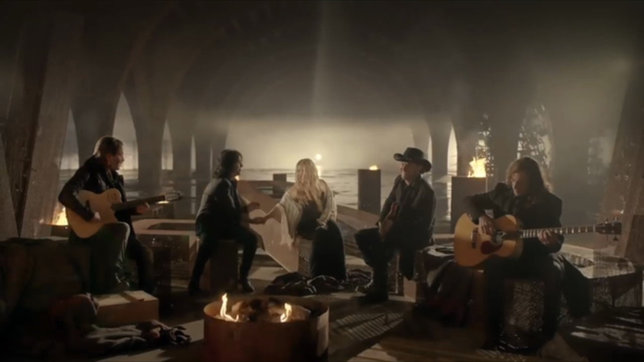 Mi Verdad (feat. Shakira) [Lyric Video]