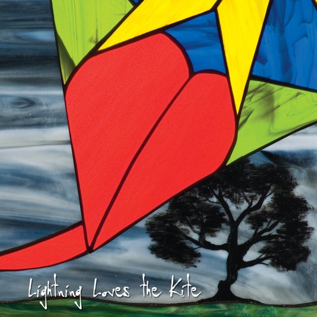 Lightning Loves the Kite