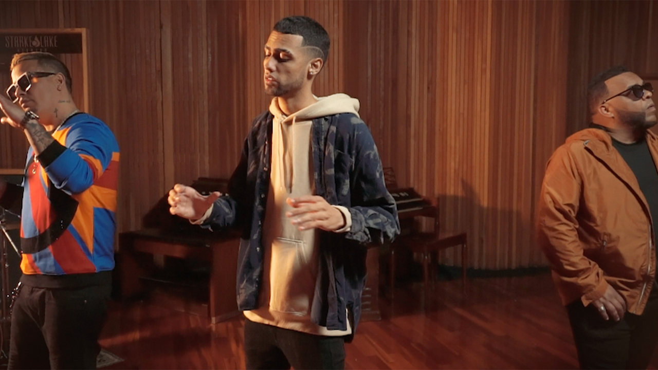 Mataron A Cupido (Official Video)