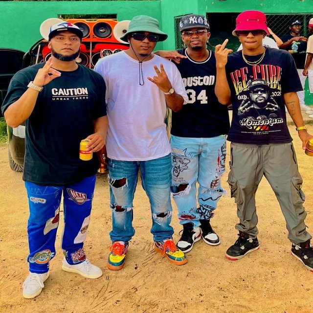Hay un Lio Feo (Remix)