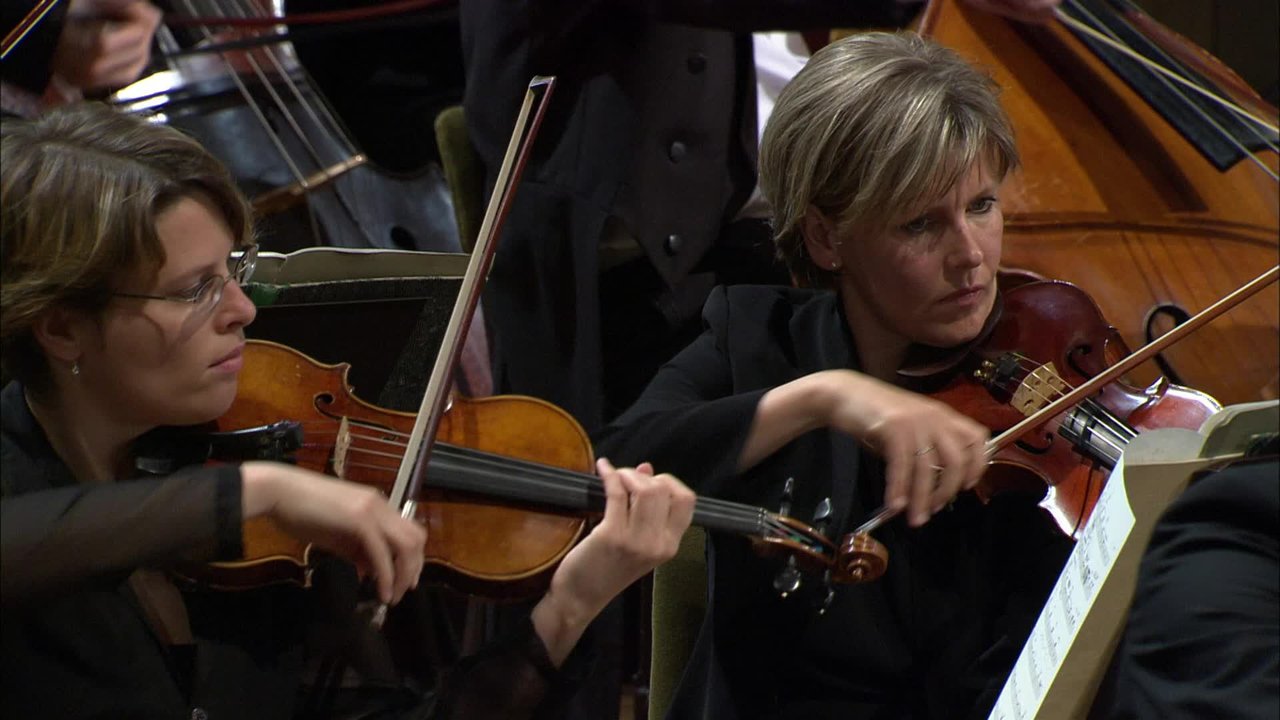 Schumann: Carnaval, Op. 9 - 1. Préambule (Orch. Ravel)