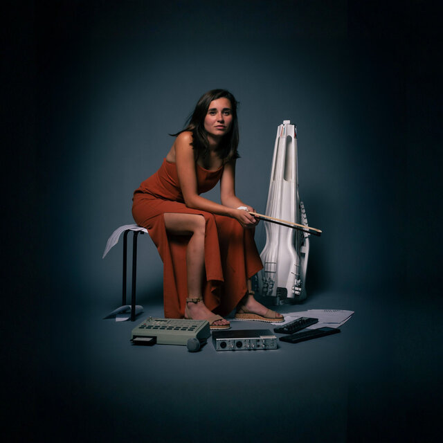 Cover art for album Trópicos by Rafaele Andrade