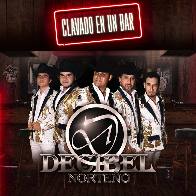 Clavado En Un Bar