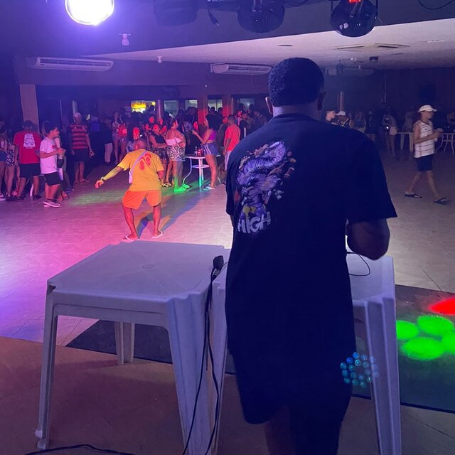 MÓ MARRINHA x EU DOU PRA ELA BALINHA