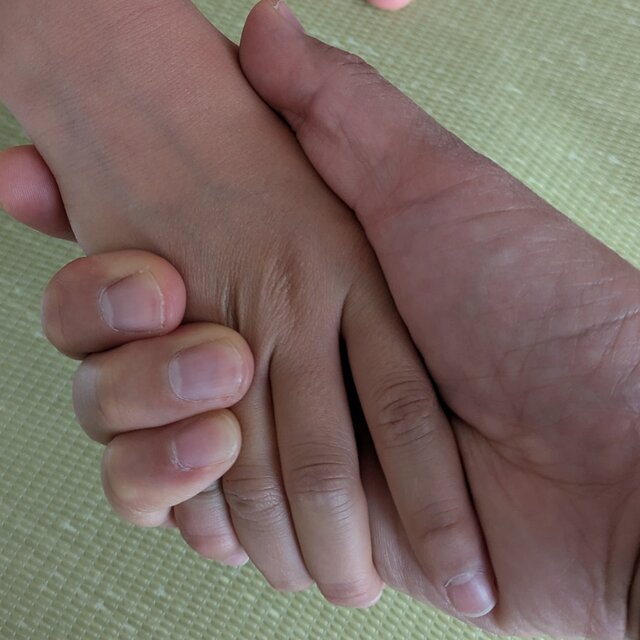 Your hand -a capella-