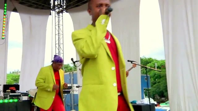 Yolanda (En Vivo) [Ft Bertin Gomez Jr]