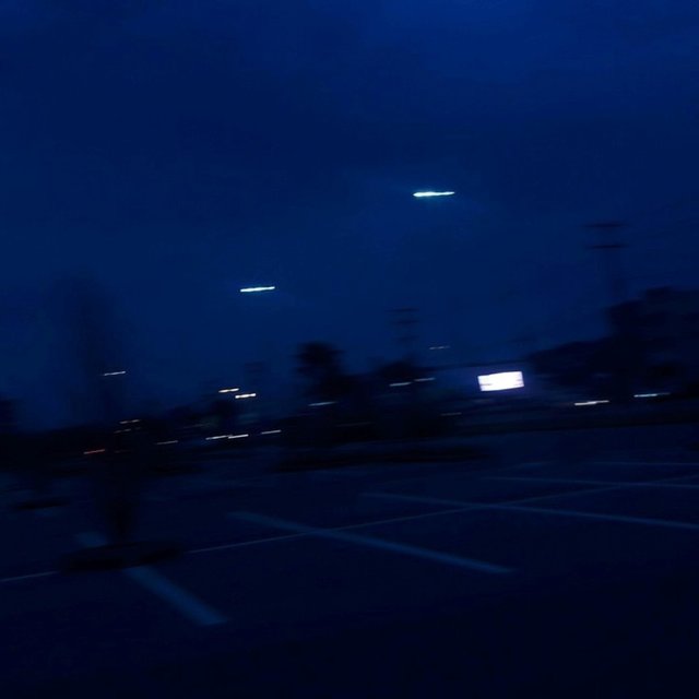 Tiempo (feat. Thom)