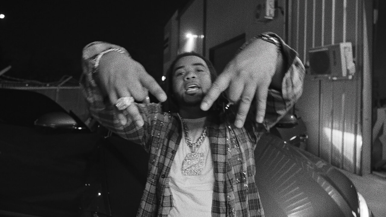 Feel Me (Official Video)