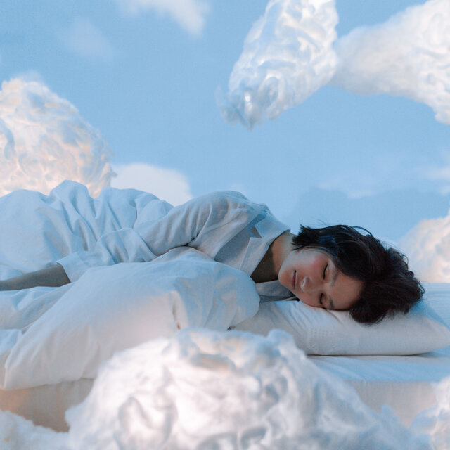 Celestial Dreams: Serenading White Noise Chill Sound Enchantment