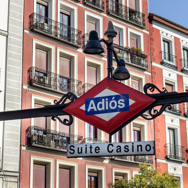 Adiós