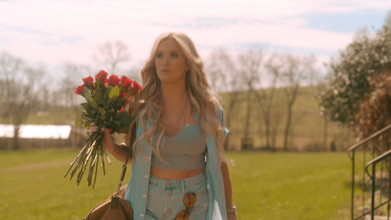 Red Roses & Red Flags (Official Music Video)