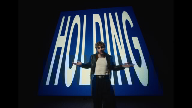 Shadowboxing (Official Visualiser)