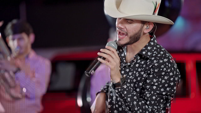 Se Me Olvidaba (En Vivo)
