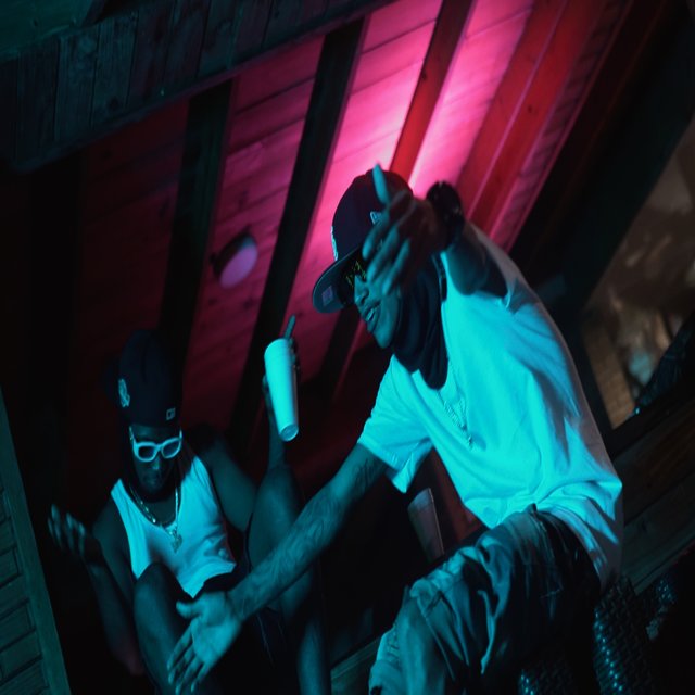 Mami (feat. Capel flow)