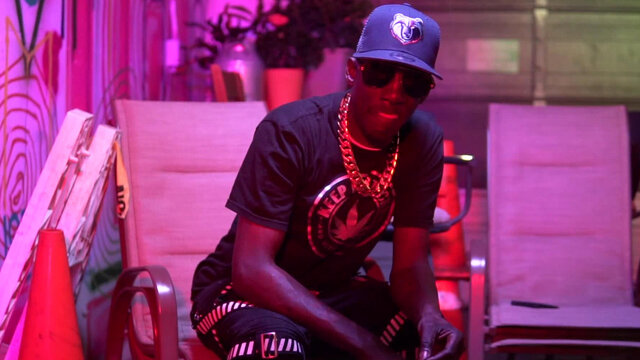 Check’em (feat. Crunchy Black)