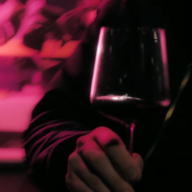 Wine & Dine