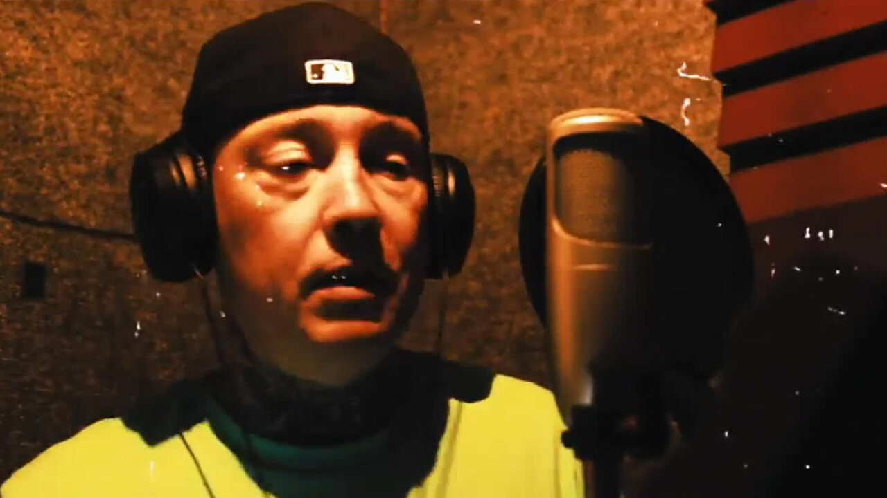 Back Grimy  (feat. Stu Bangas)