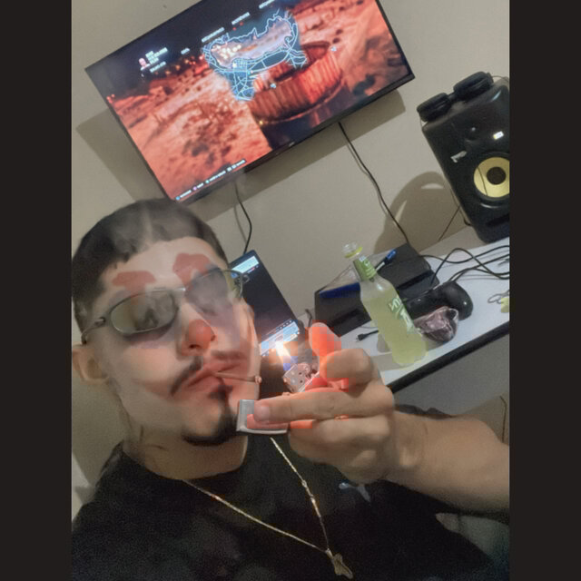 VAGABUNDO QUE FUMA