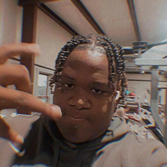 STAY FOCUSED