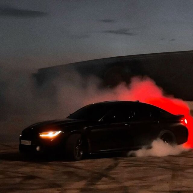 V8