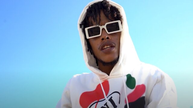 Likes - Ky July - Sam Skillington Music - (Video Visualizer)