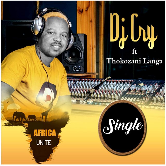Africa Unite (feat. Thokozani Langa)