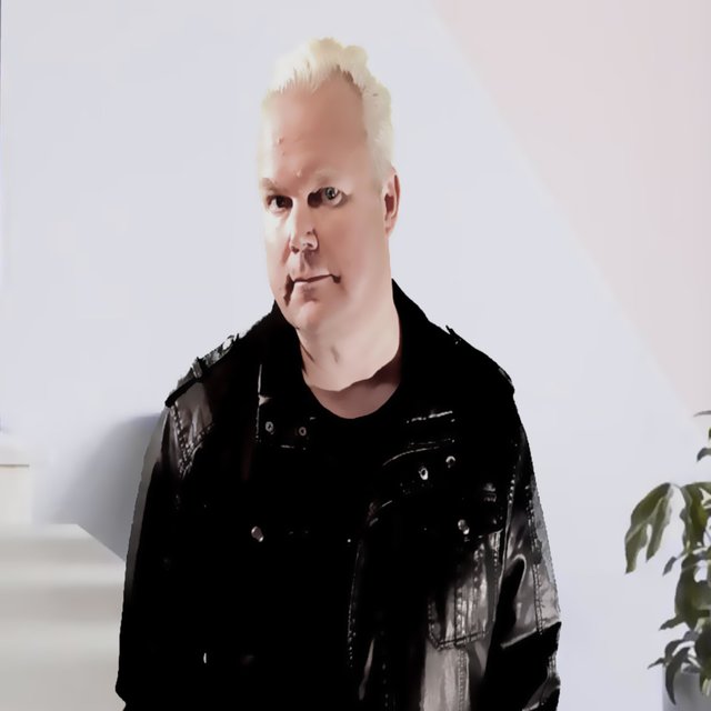 Ole Hellä