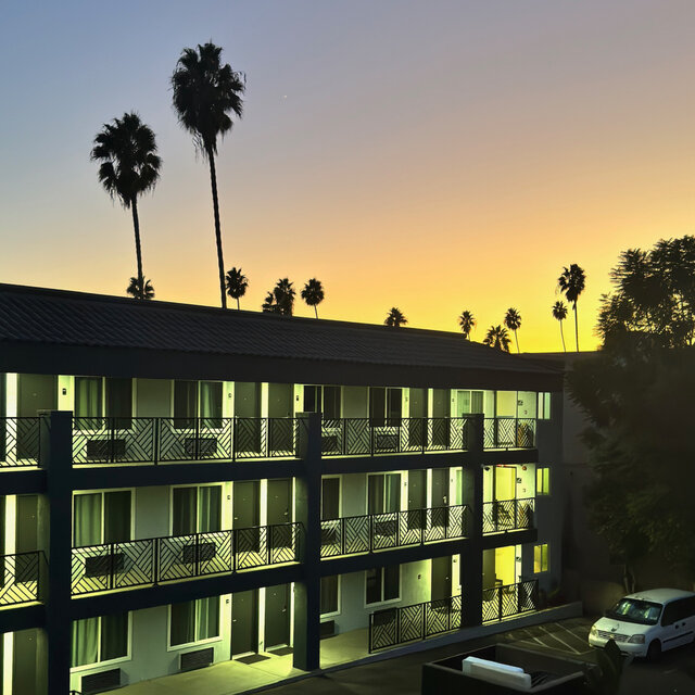 HOTEL MYSELF