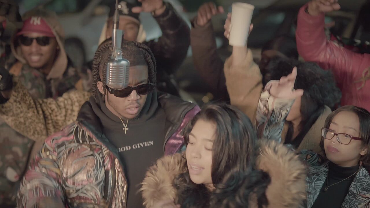 Go Shawty (Live Performance )
