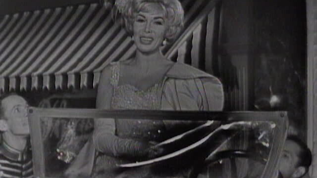 Alexander's Ragtime Band/Here We Are In Chicago/Hello My Baby